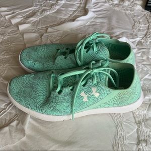 Under armour speedform sneakers